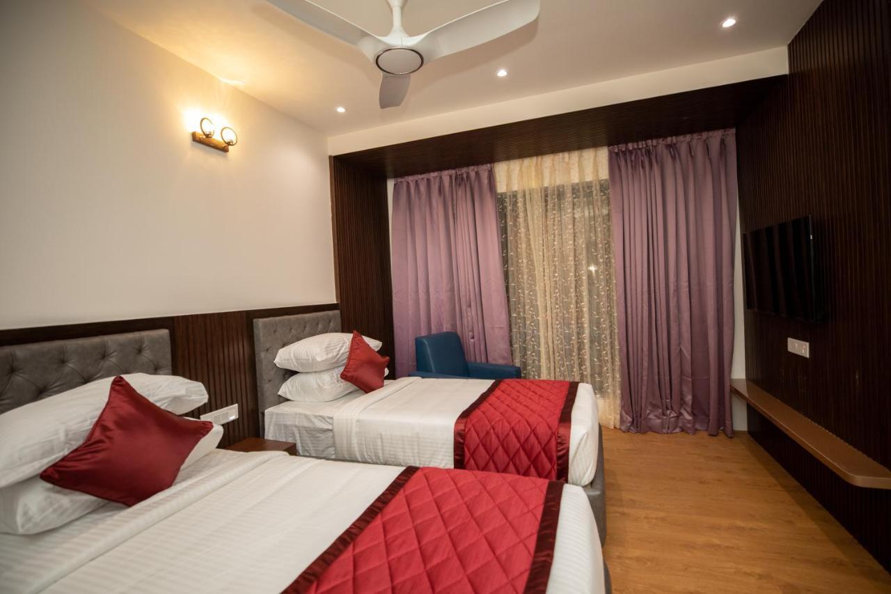 Hotel Silver Cle Hyderabad Exterior photo
